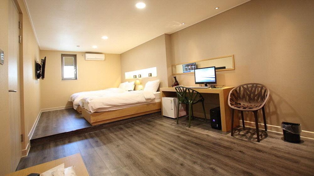 Mini Hotel 141 Gyeongju Exterior foto